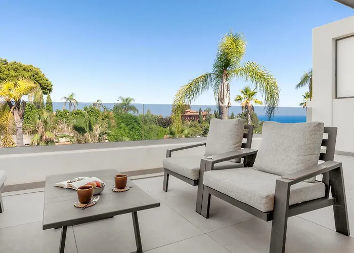 Luxury Mirador إِستيبونا